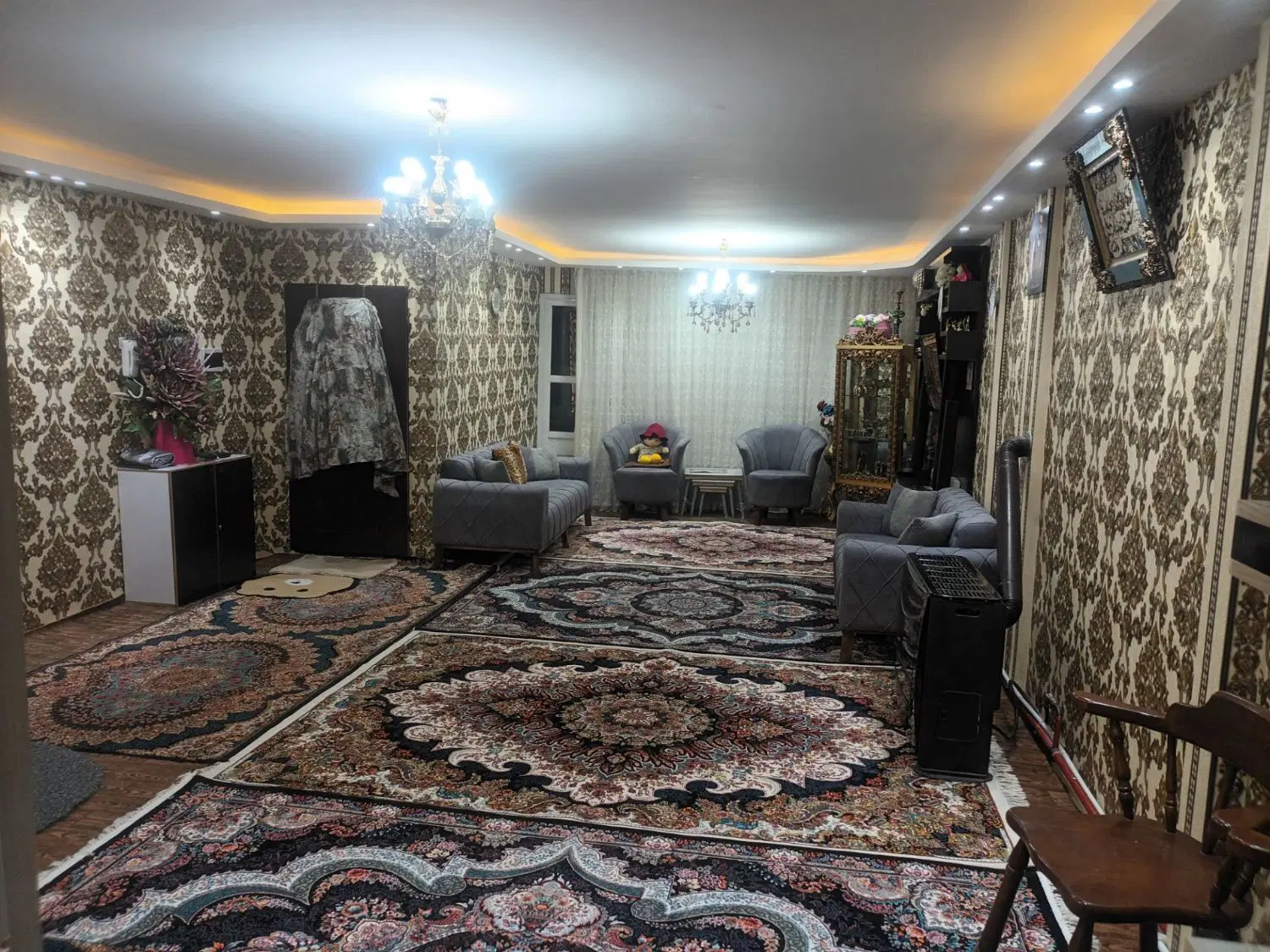 فروش آپارتمان۹۰متر واقع در شمس تبریزی امیرخیز