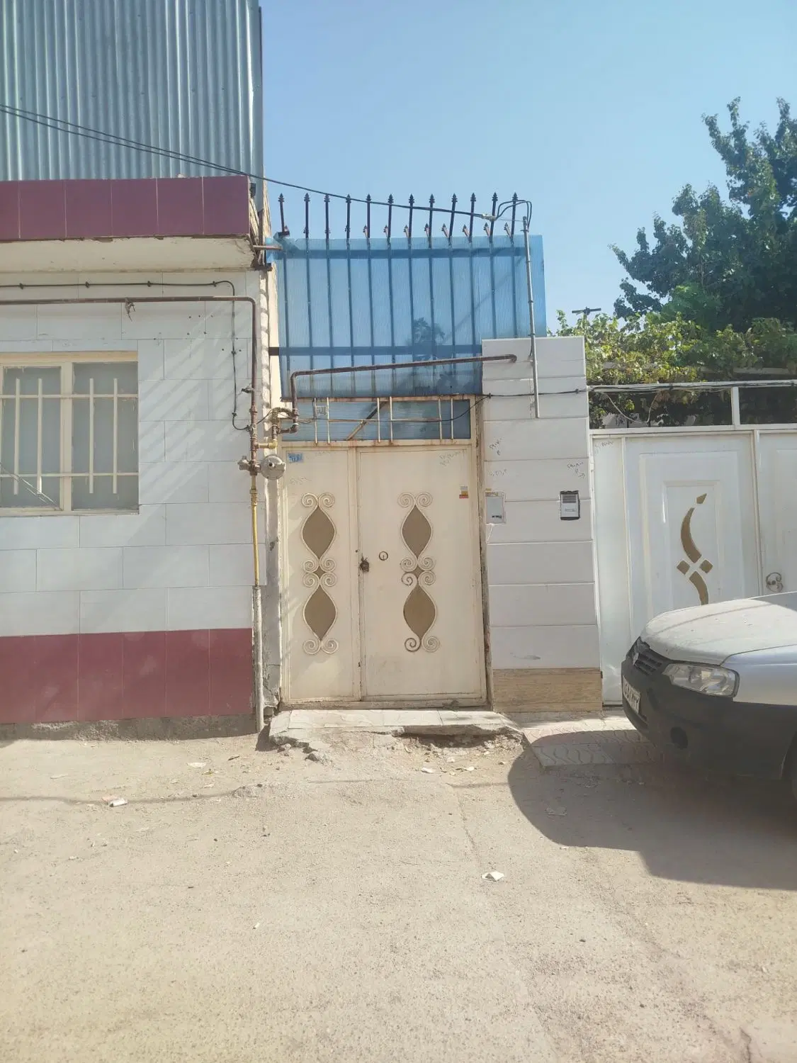 خانه ویلایی کلنگی