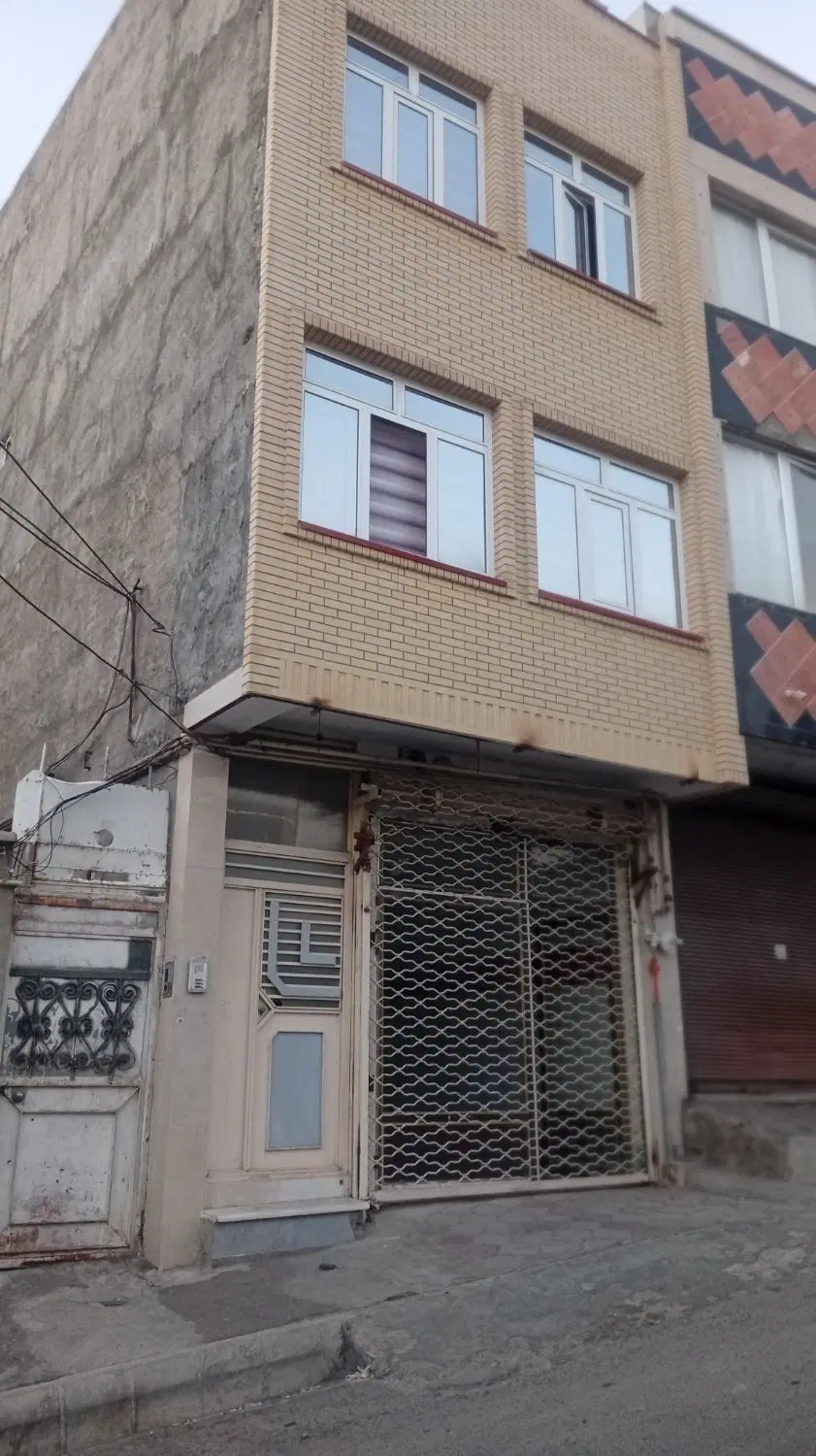 مغازه ۴۲ متر در محدوده فلکه فردوس