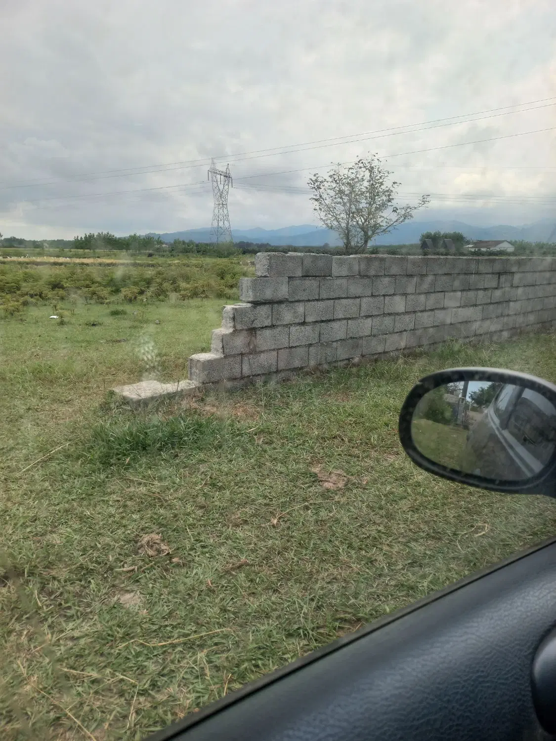 زمینی در روستای سبحان محله دور محصور پره سر