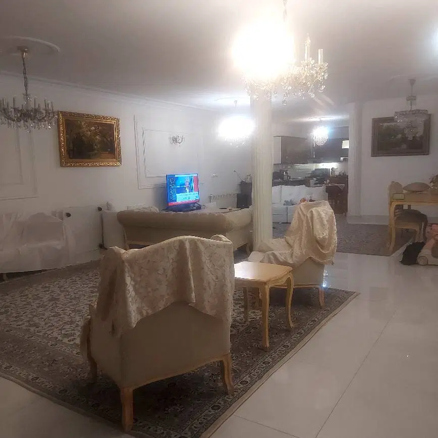 اجاره واحد۱۶۵ متری خ شیرازجنوبی گرمسارغربی پ۴۳