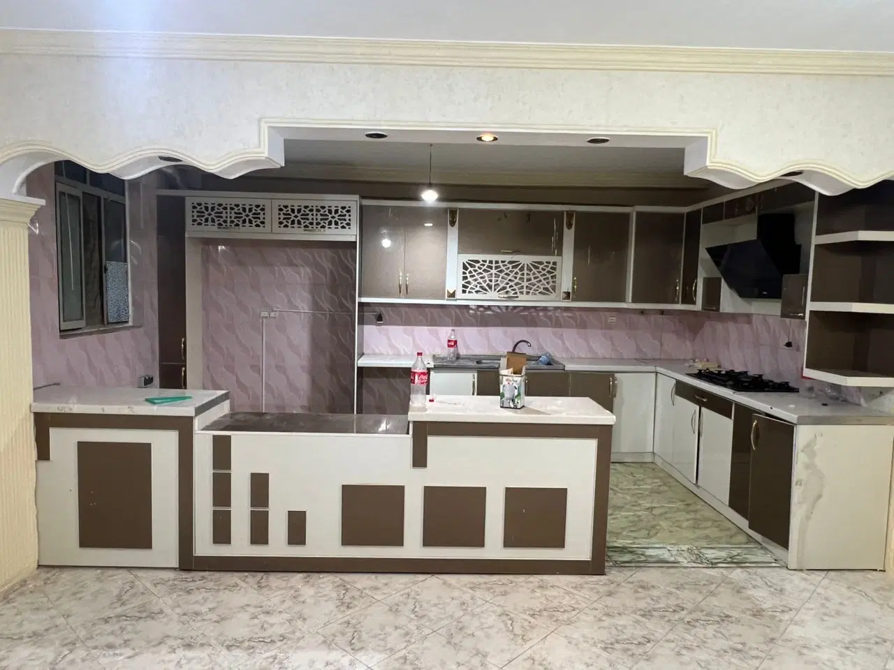 فروش واحد  حیاط دار