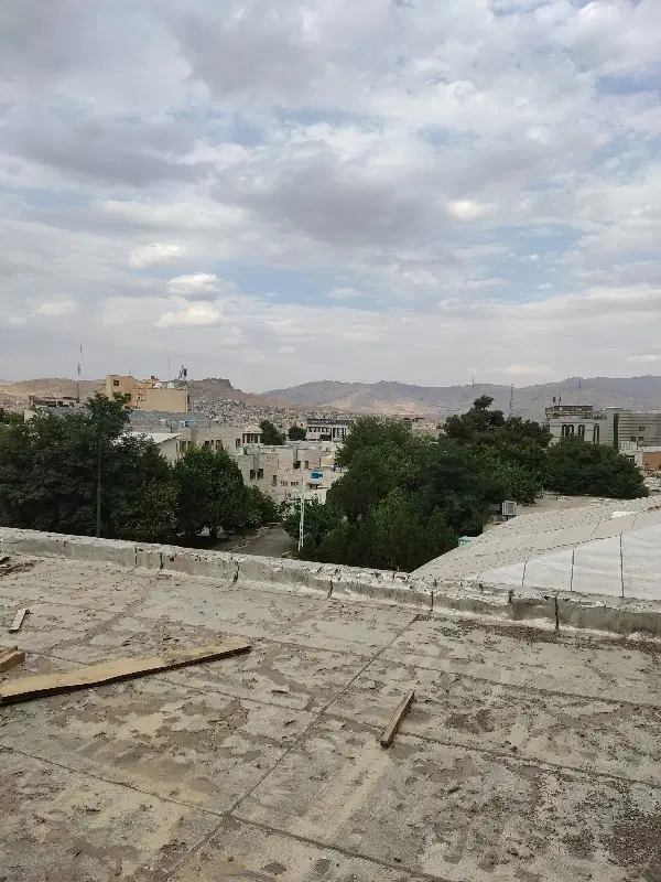 یک سهم از 4_5 سهم خونه تجاری