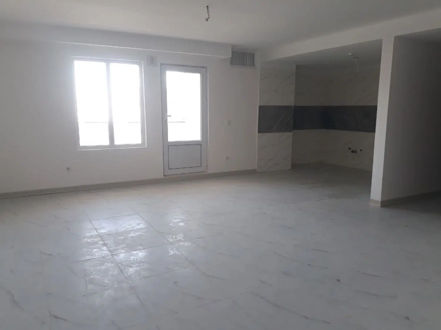 آپارتمان ۱۰۰ متری کلیدنخورده رهن و اجاره