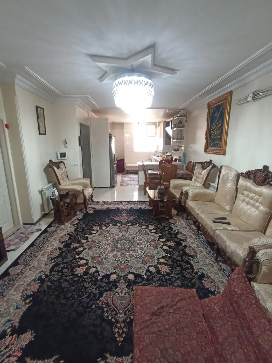 آپارتمان ۶۶ متر ۲ خواب پارکینگ اصلی