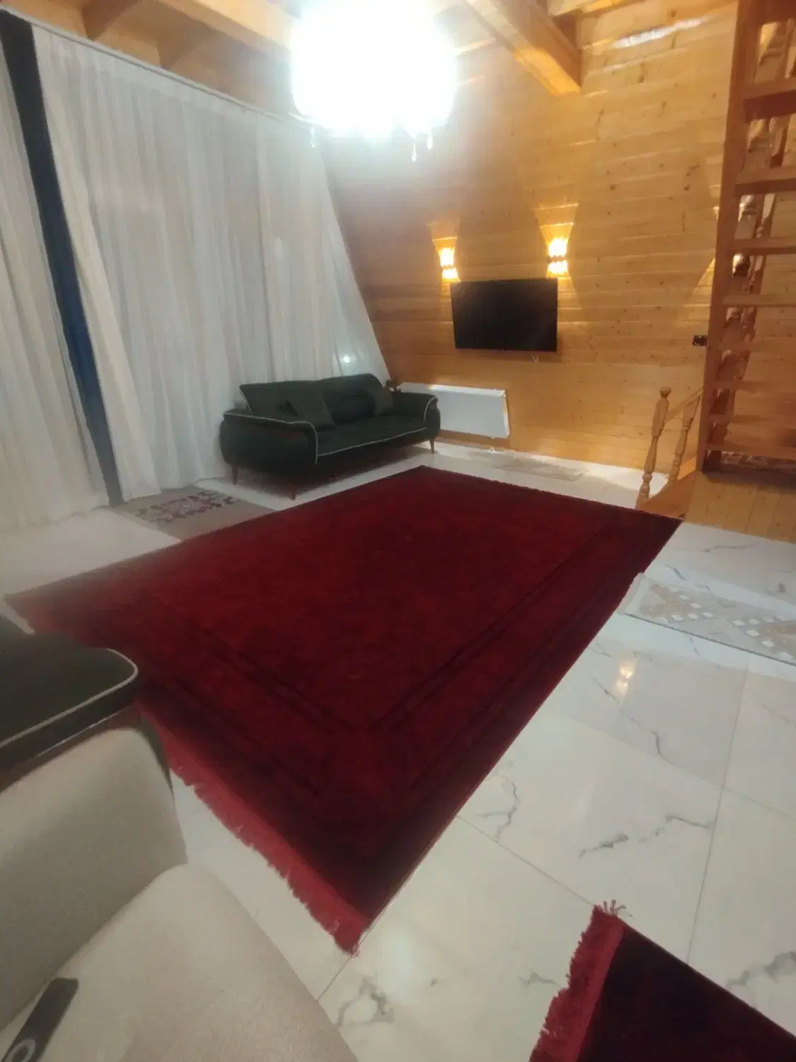 ویلاسویسی چوبی هاوژین نگین بام پیرهرات