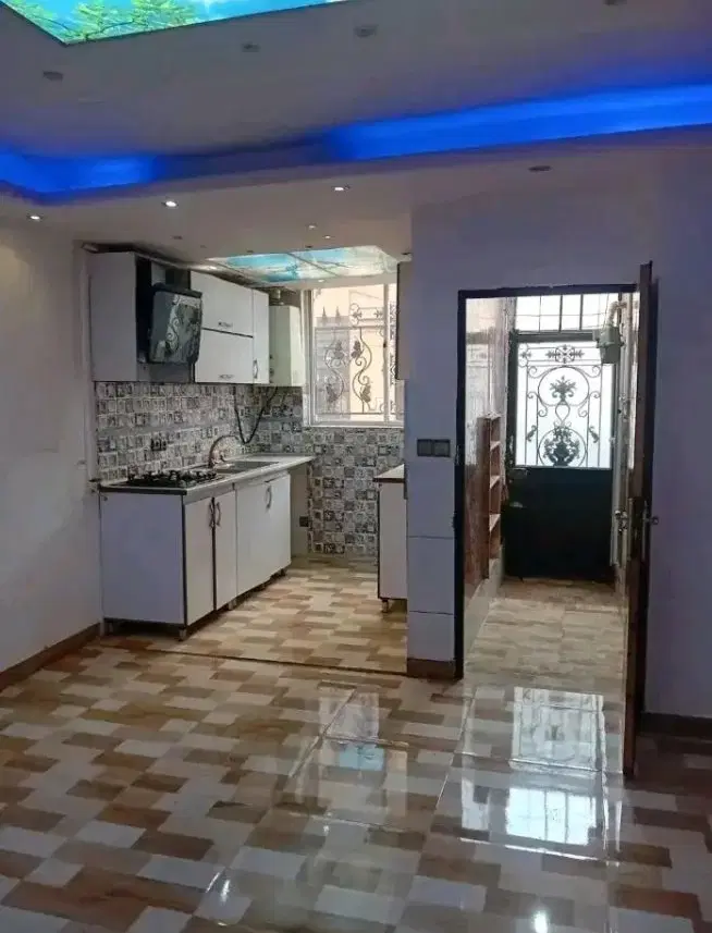رهن واحد۵۵متری۱خواب بازسازی شده همکف گازشهرک فجر