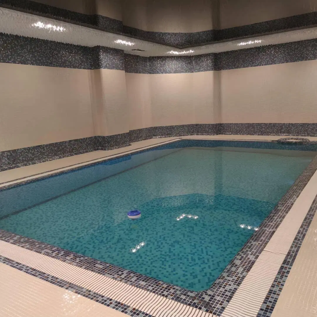 ۲۵۰ متر دروس غرق در نور