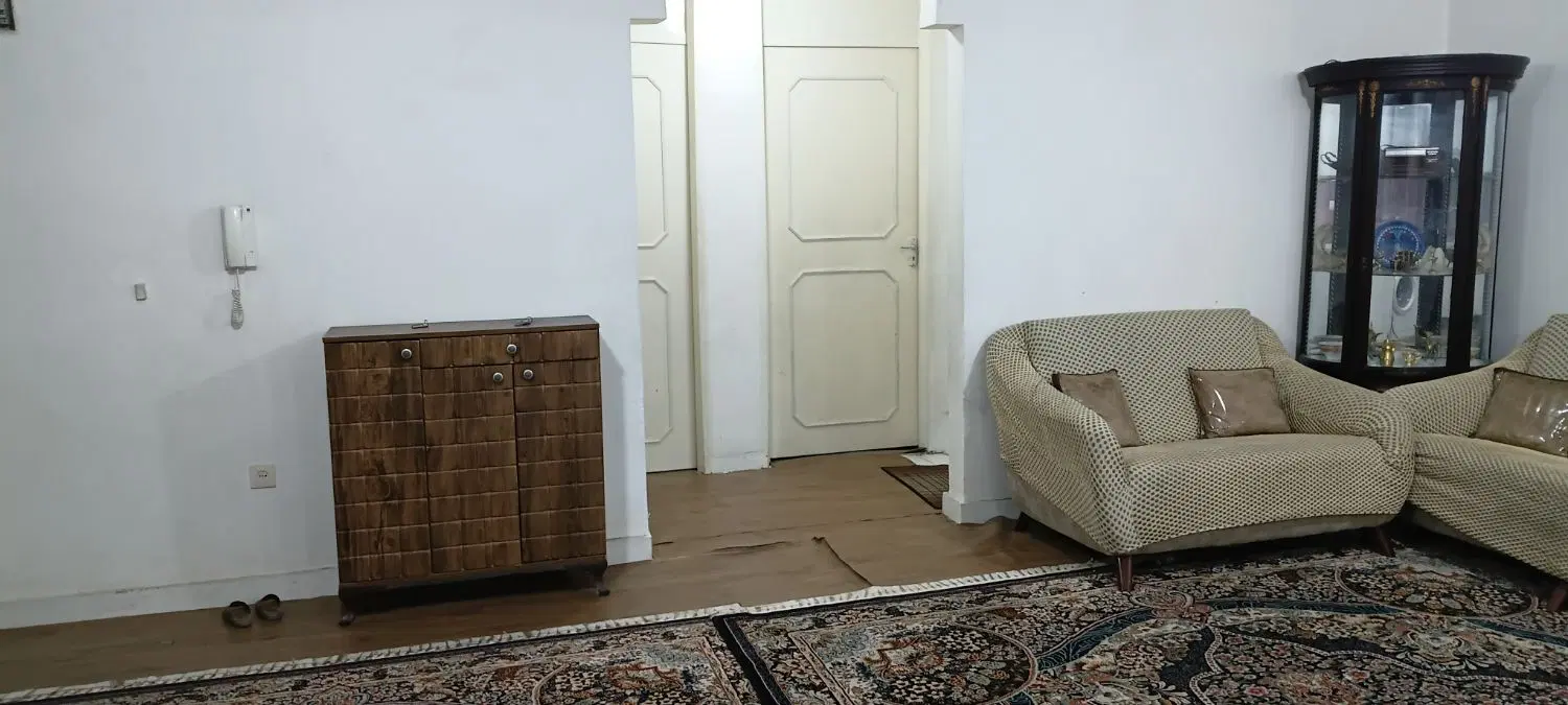 واحد 85 متری سپیدار