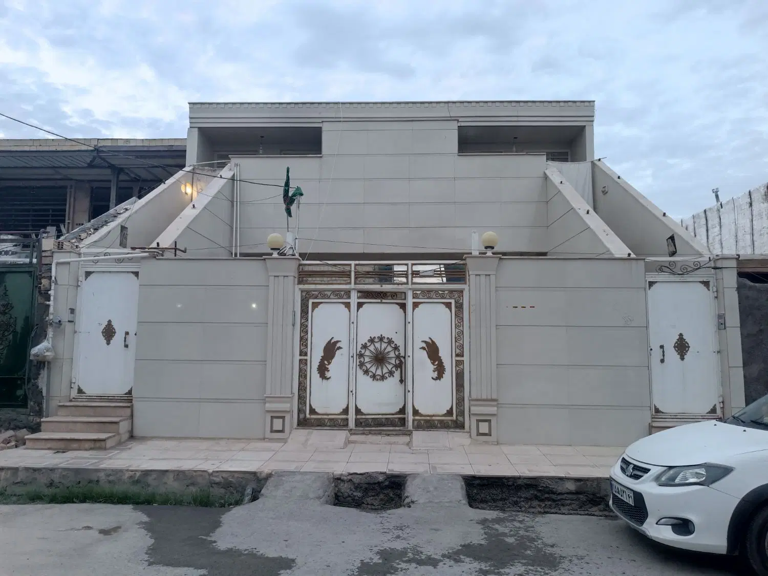 ساختمان شهرک امام خمینی گلستان 4