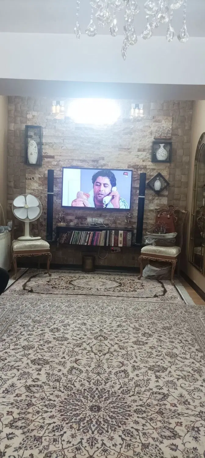 آپارتمان گلستان مهرگان