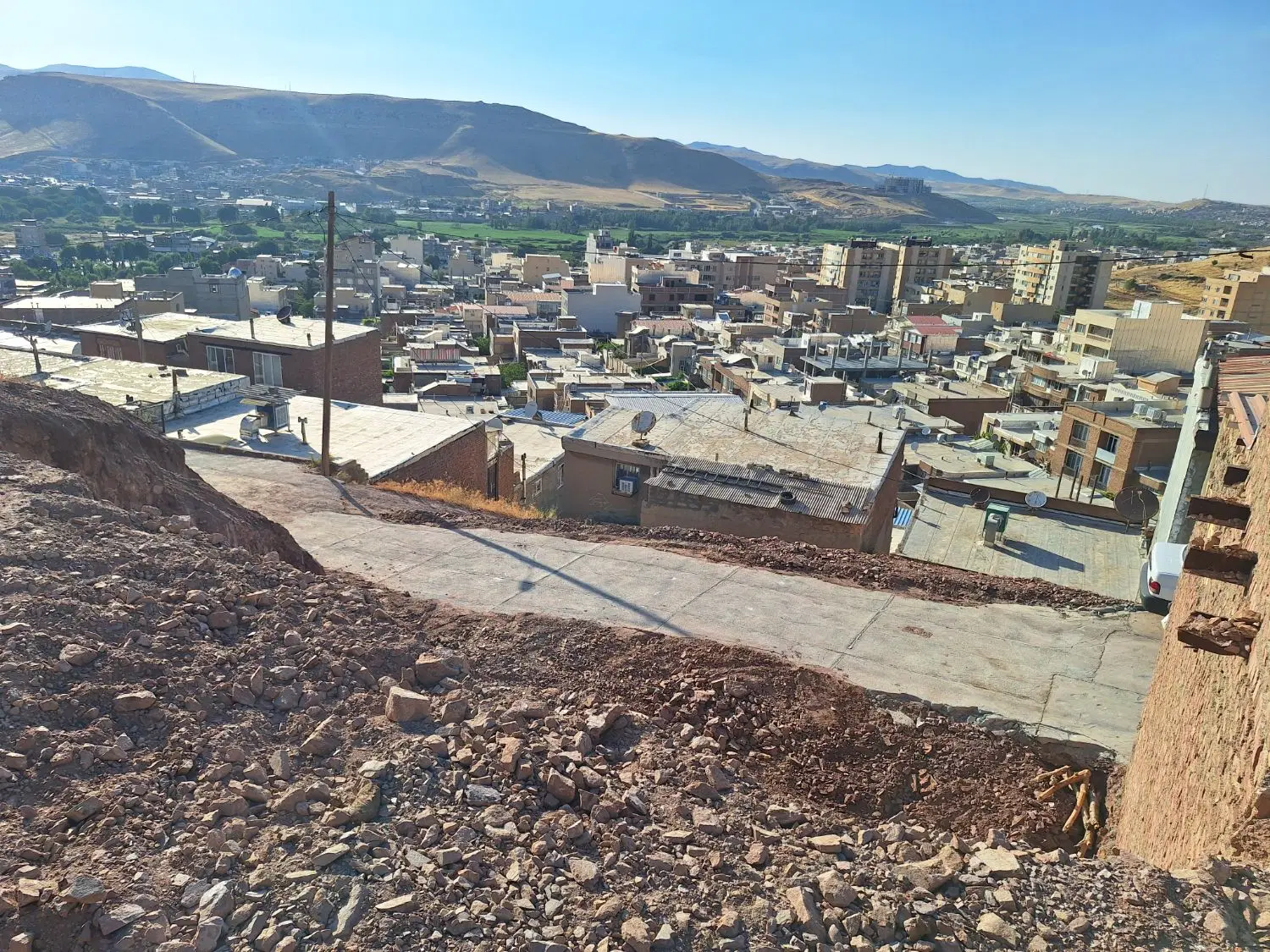 زمین شهرک کارمندان