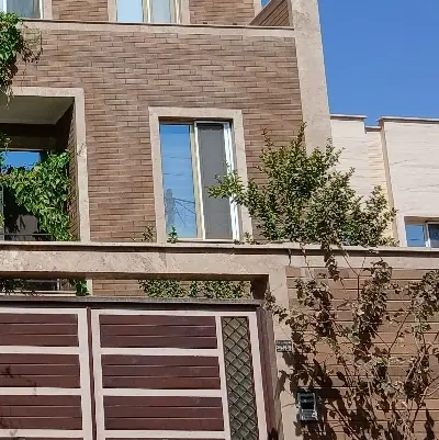 زیرزمین اجاره ای