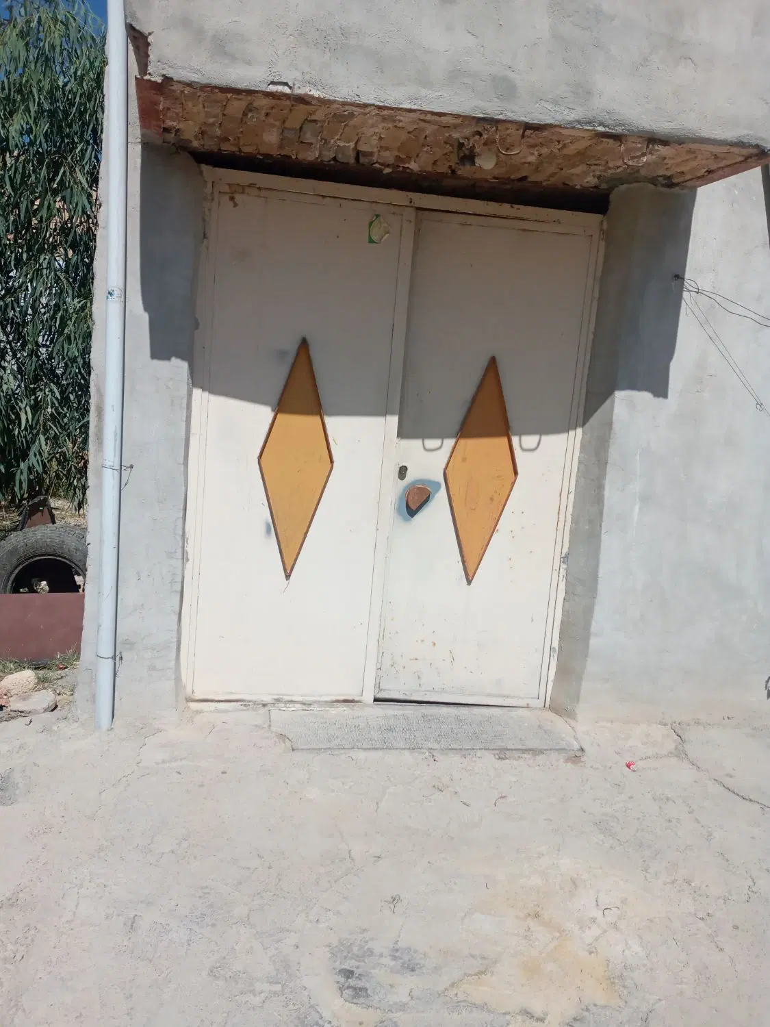خانه دوطبقه کرناچی