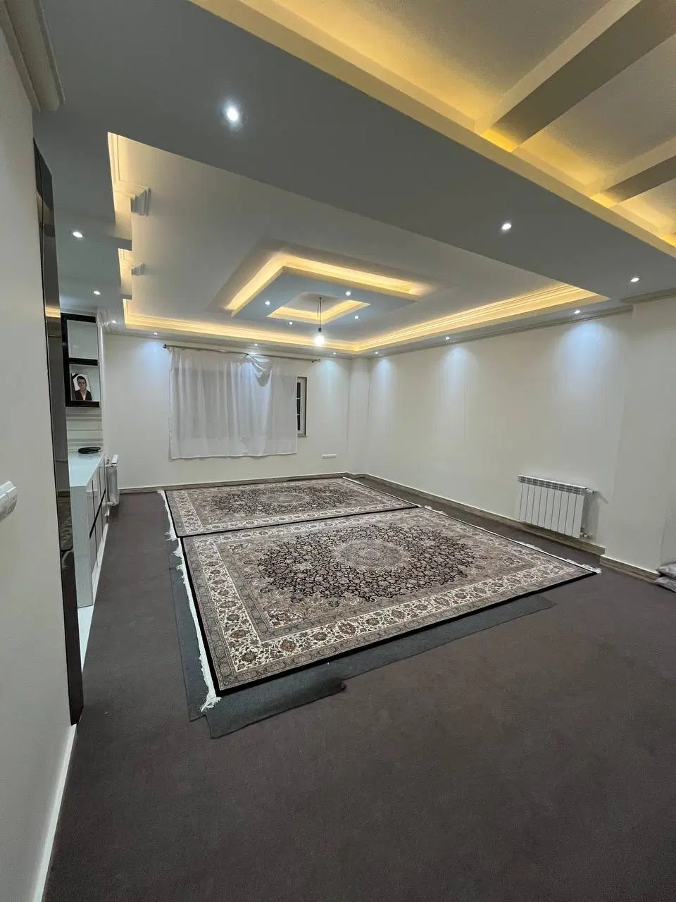 آپارتمان دو خواب فلکه گاز کامرانیه