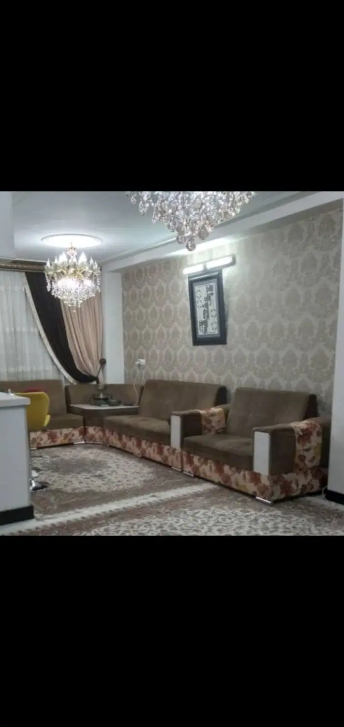 واحداجاره ای۷۰متری طبقه سوم پارکینگ اختصاصی