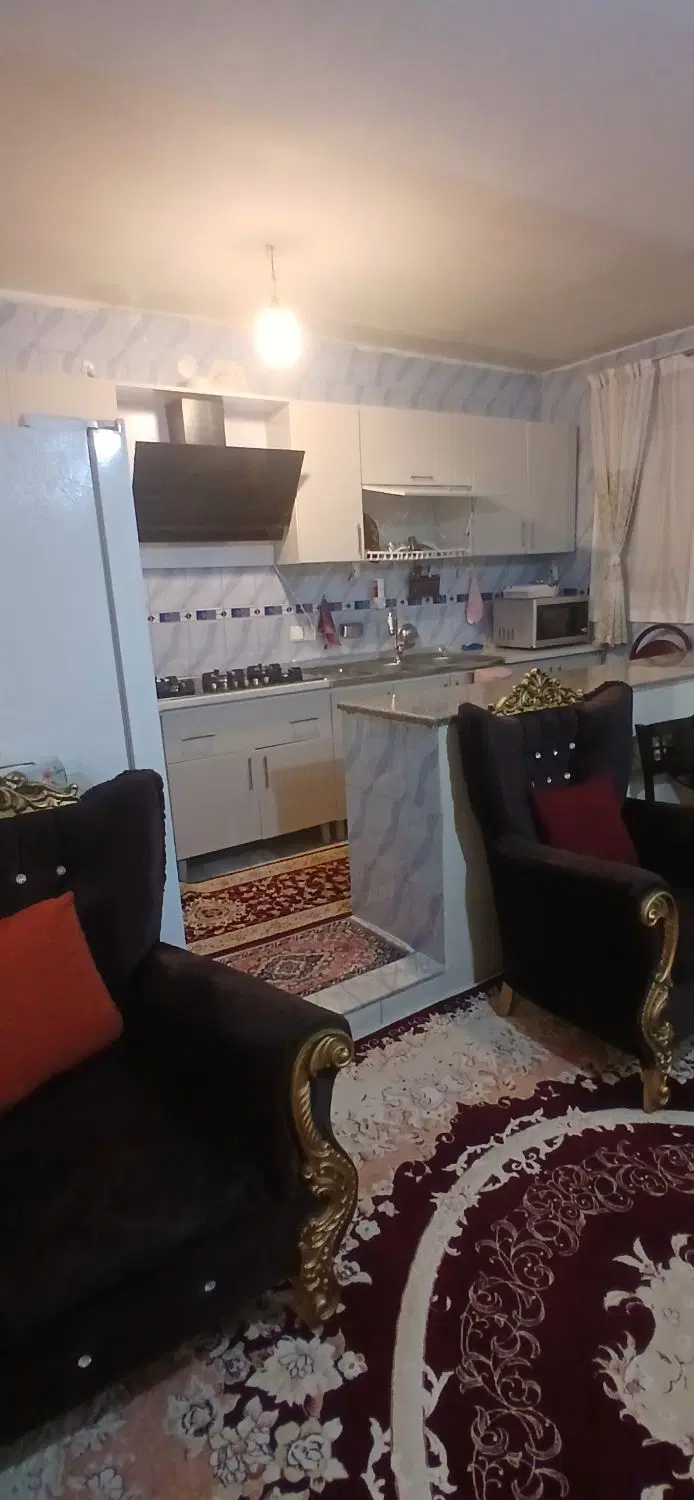 ۱۱۲ متر