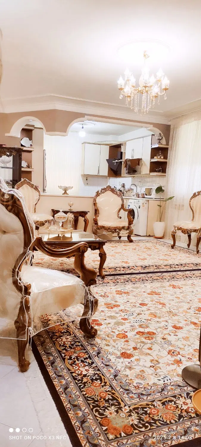 واحد ۸۳متری فردیس ظفر غربی قریشی جنوبی بسیار تمیز
