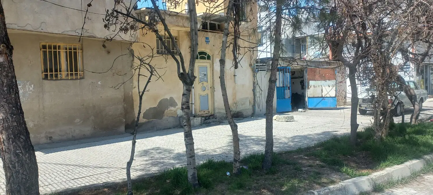 فروش ومعاوضه خانه بر خیابان اصلی شهیاد ۱۰۸متری