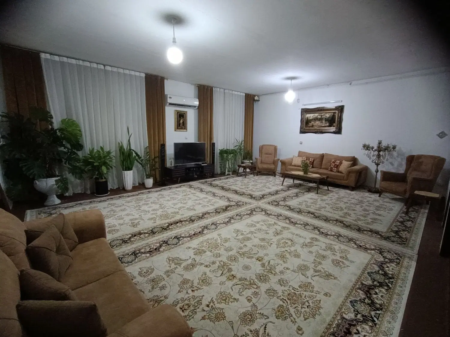 خانه ویلایی کیهانشهر