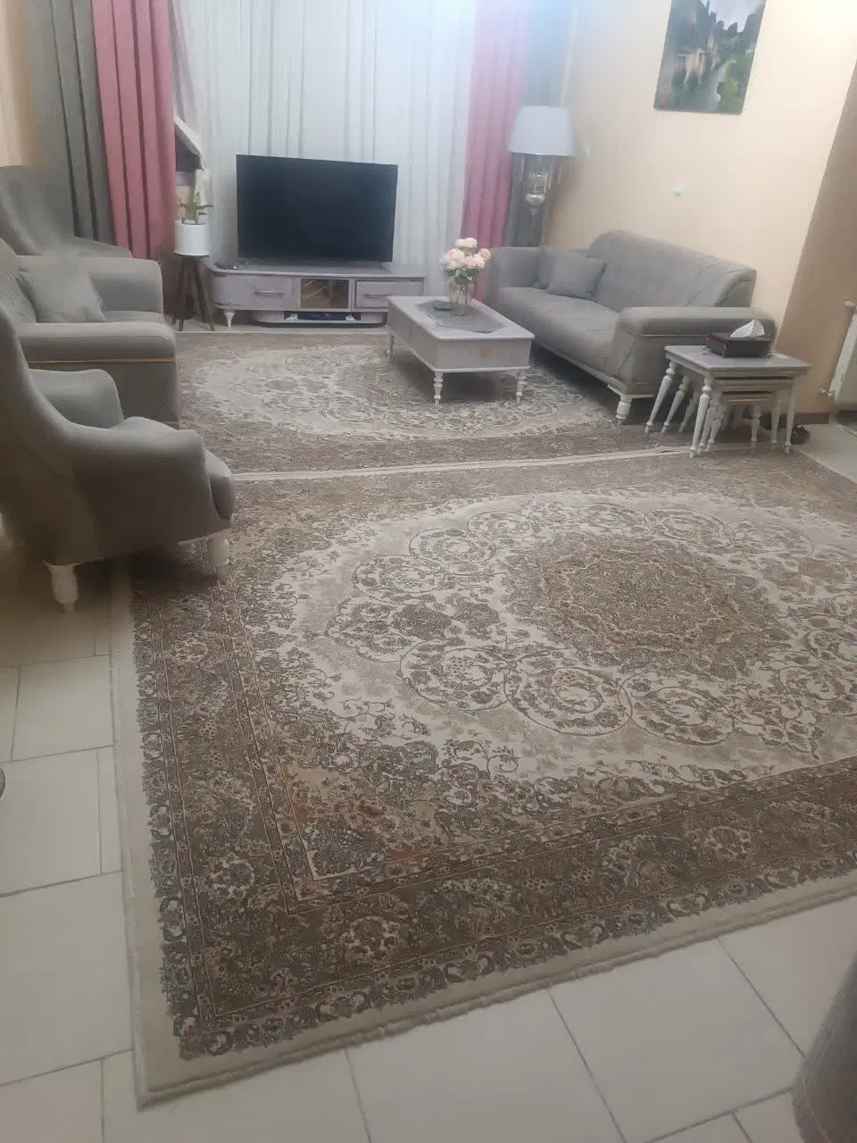 آپارتمان ۸۱متری فول امکانات فاز۵ جنوب