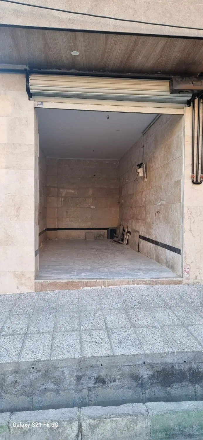 مغازه ۲۵ متری