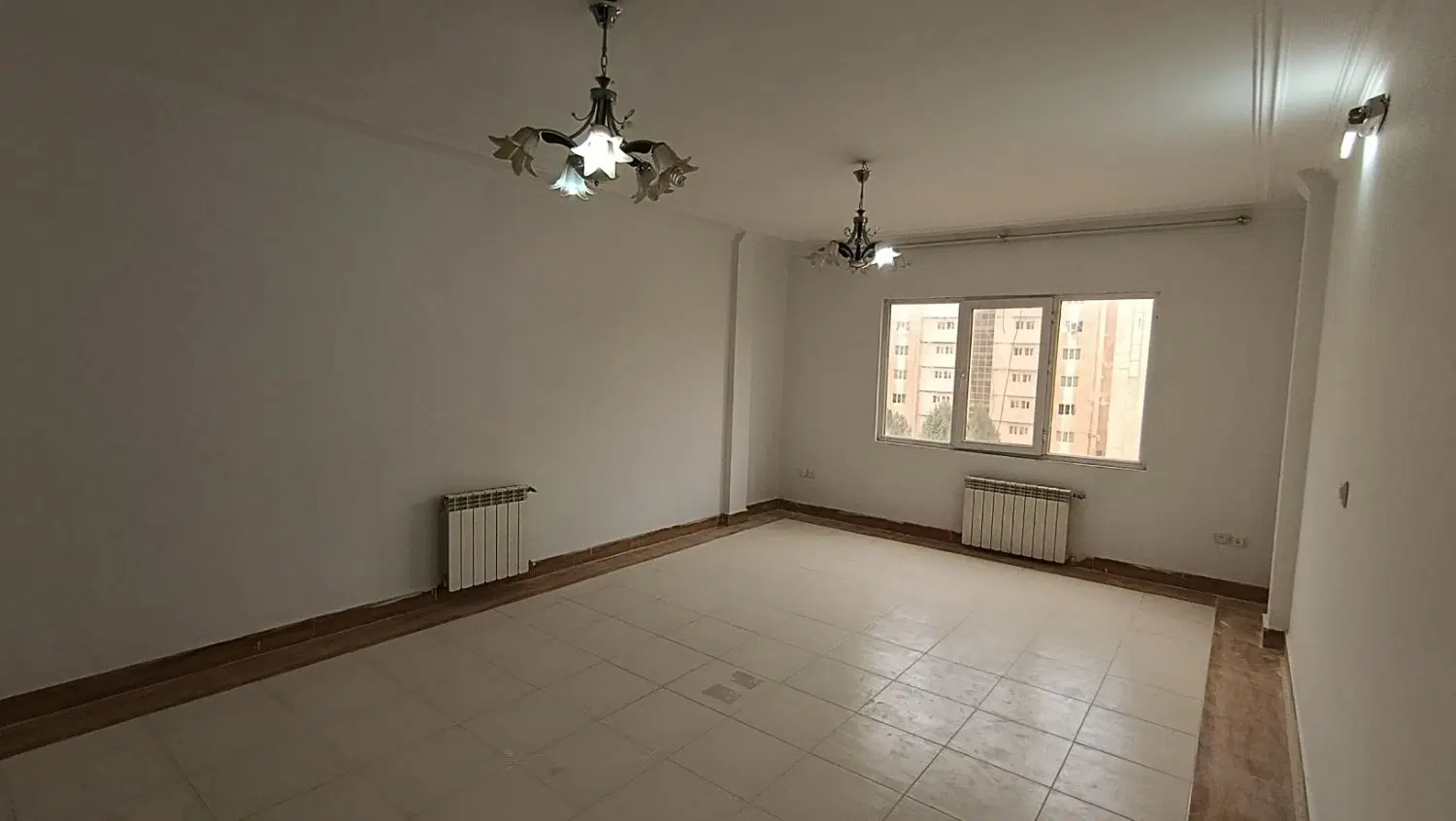 نگین اندیشه ۹۲ متری
