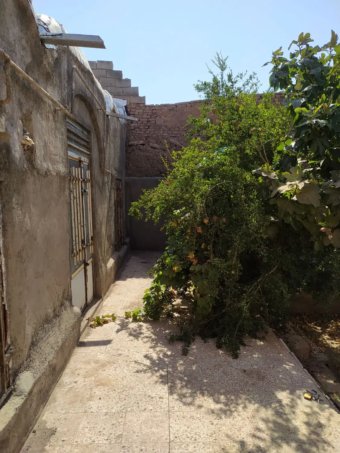 منزل کلنگی۱۹۰متری دستغیب طبرسی