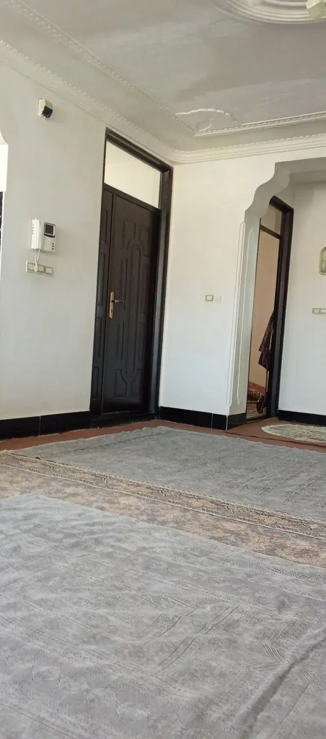 تنهاتر منزل دو سرویس مهاباد با شهر تبریز و اطراف