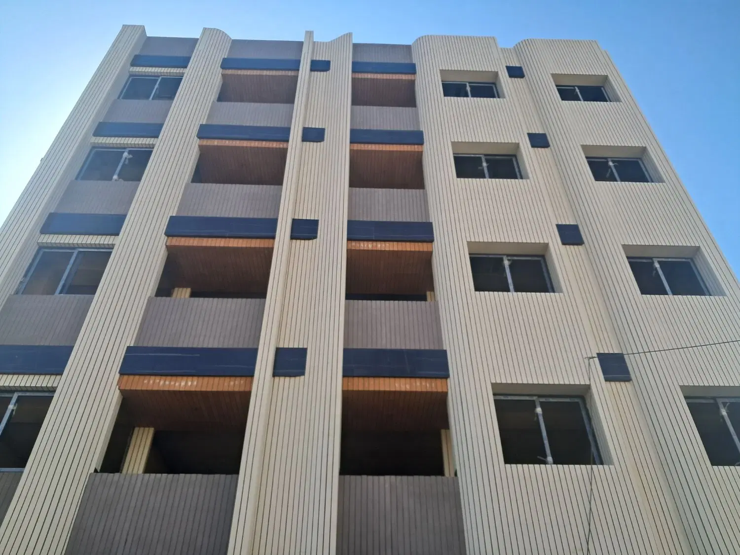 معاوضه آپارتمان با کلنگی