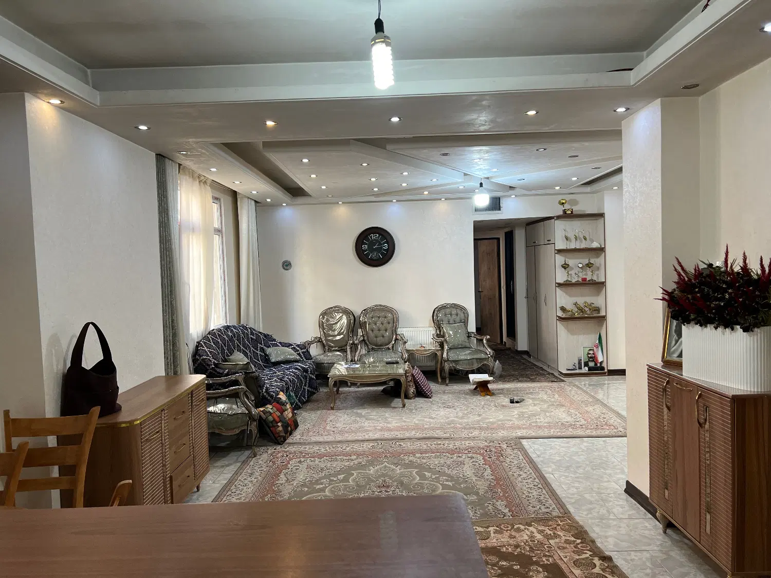 فروش واحد ۸۰ متری