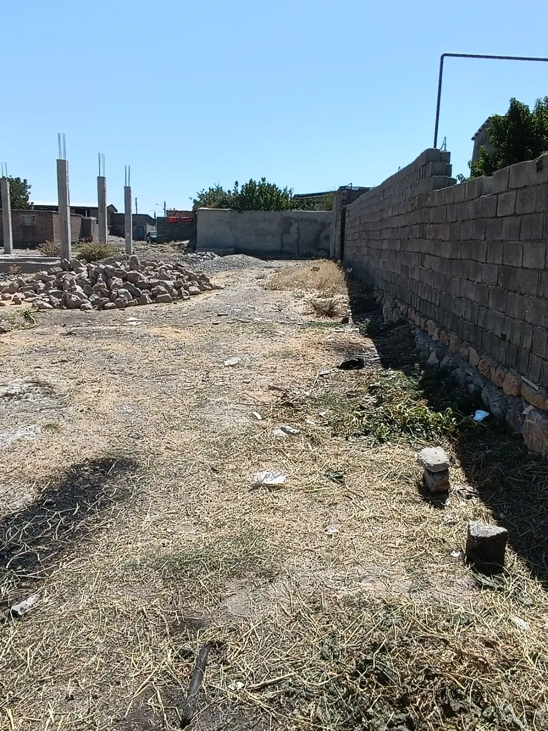 زمین مسکونی
