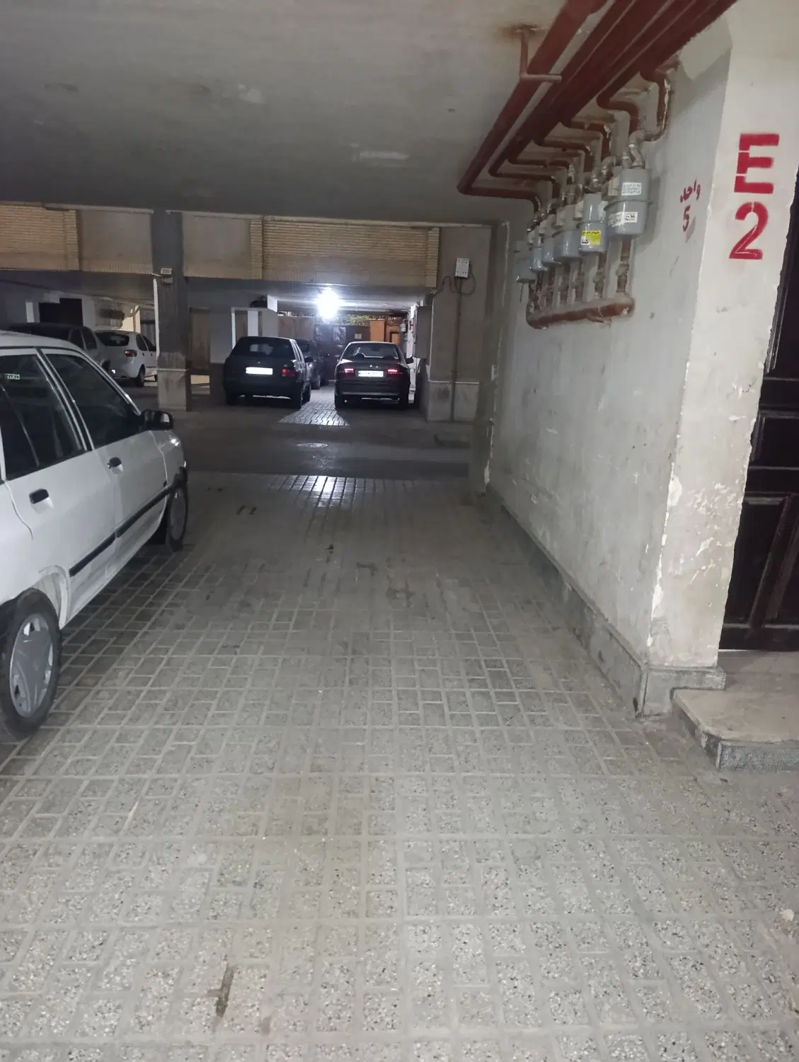 پارکینگ مسقف  اجاره ای واگذار میشود