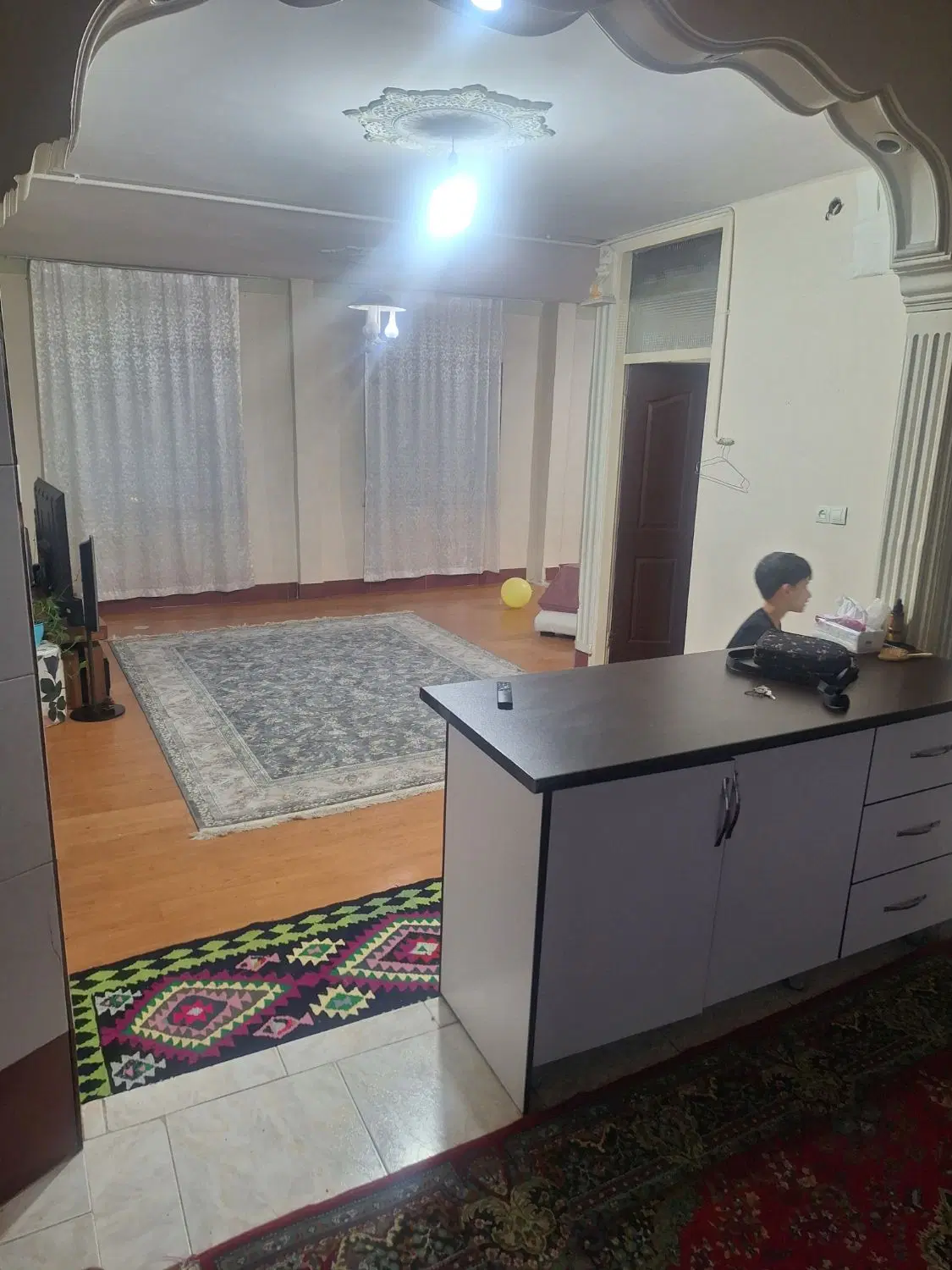 ۹۰ متری دوخواب  تک واحدی قابل معاوضه با خودرو وملک