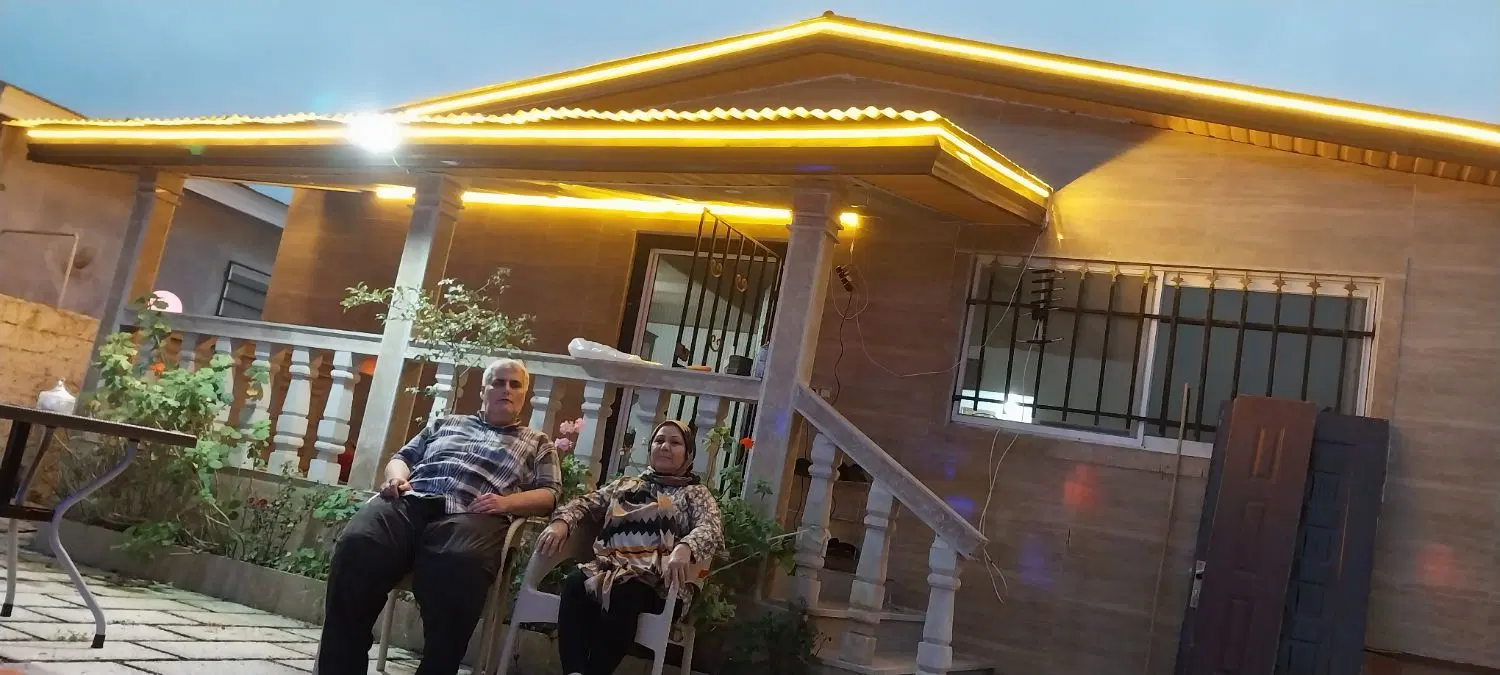 ویلا ی  200 متر ی و100 متری  و 100بنا