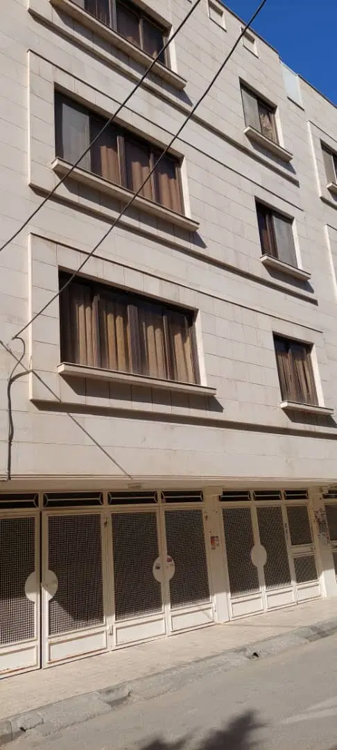 ۱۰۰ متر دوخواب طبقه دوم سرافرازان ۱۳ فی۱۲_۵۰۰