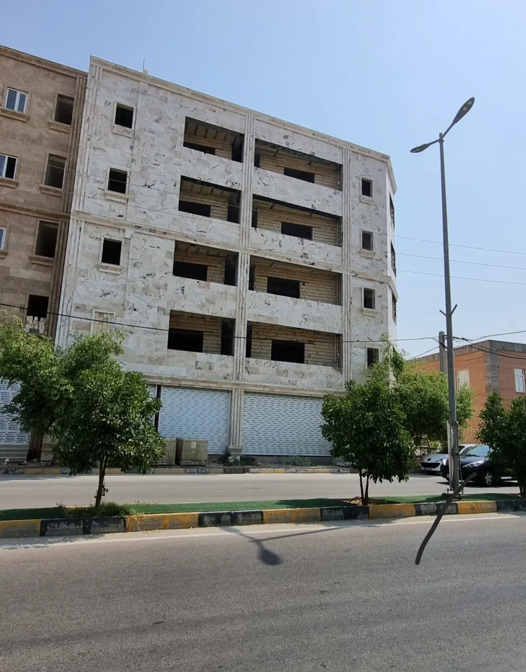 پیش فروش دو خواب ۱۲۶ متری بهارستان