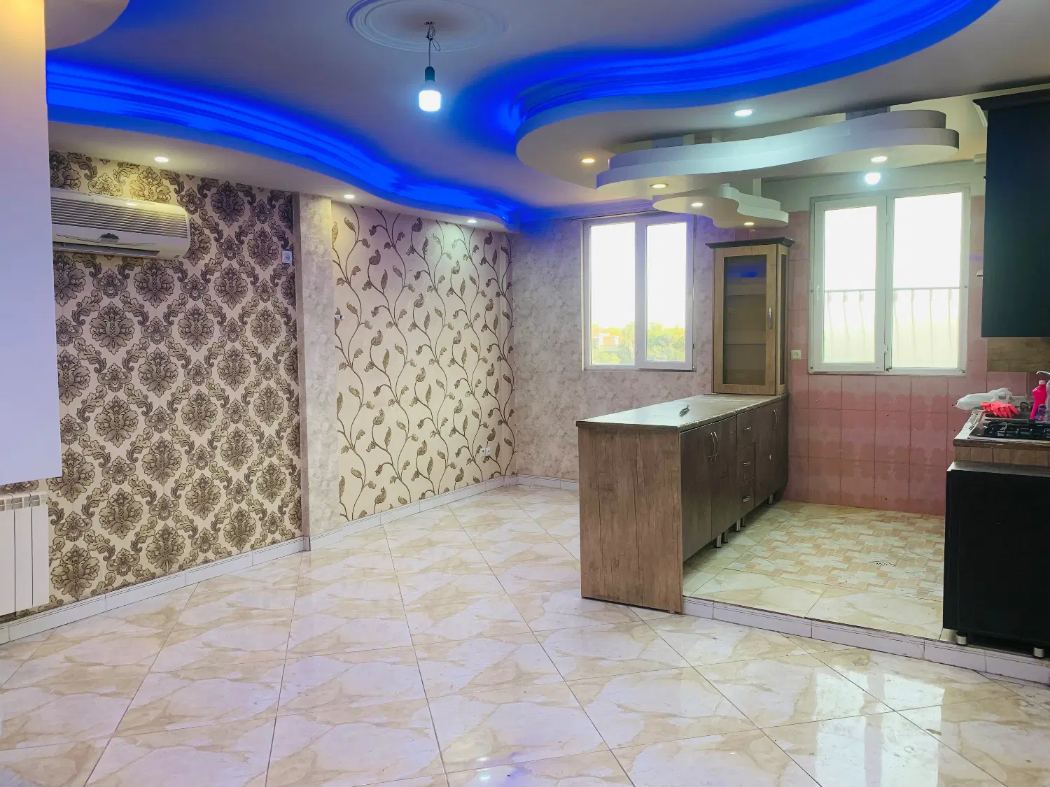 اجاره آپارتمان ۵۸ متری با پارکینگ و آسانسور