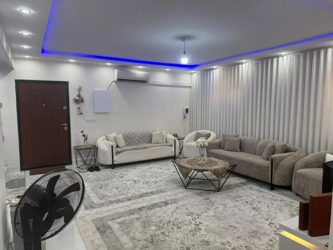 فروش آپارتمان 88متری عاشوری