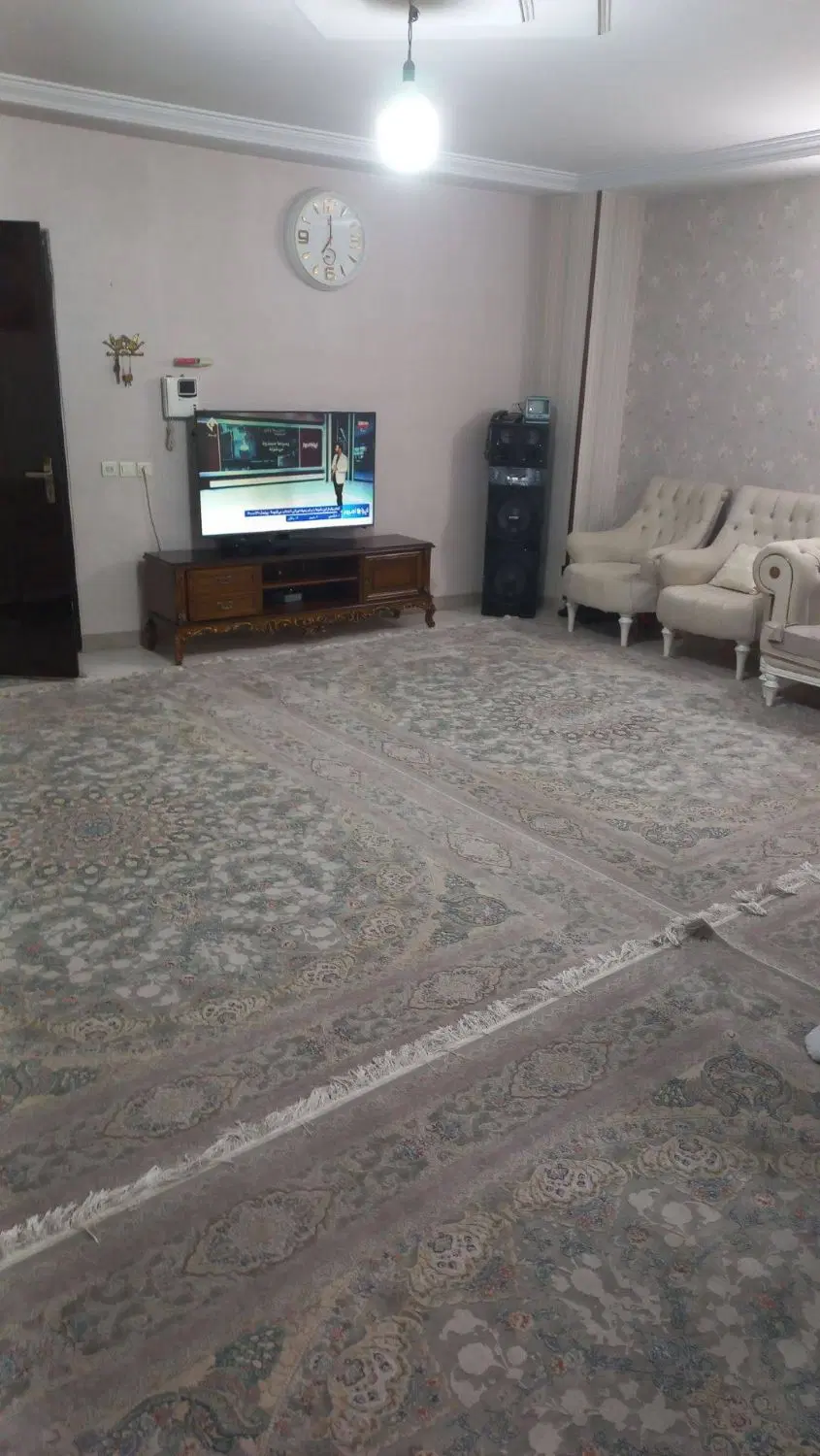 فروش  آپارتمان مسکونی خوش نقشه شیک و تمیز