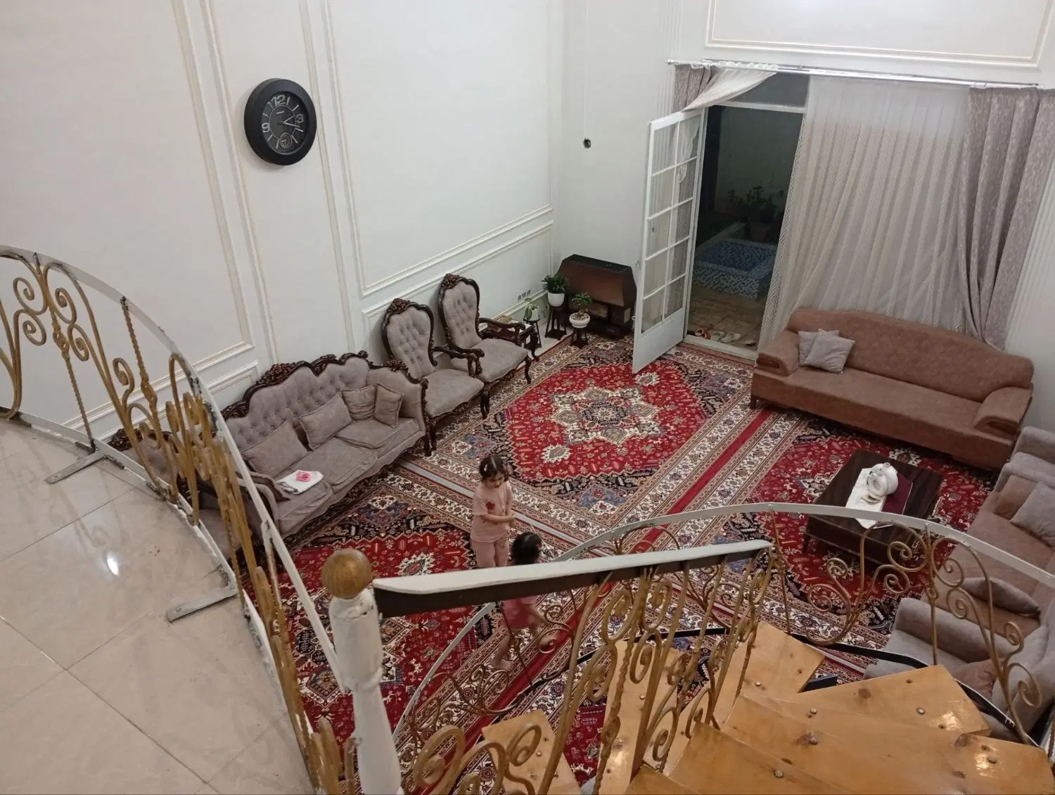 تجاری مسکونی