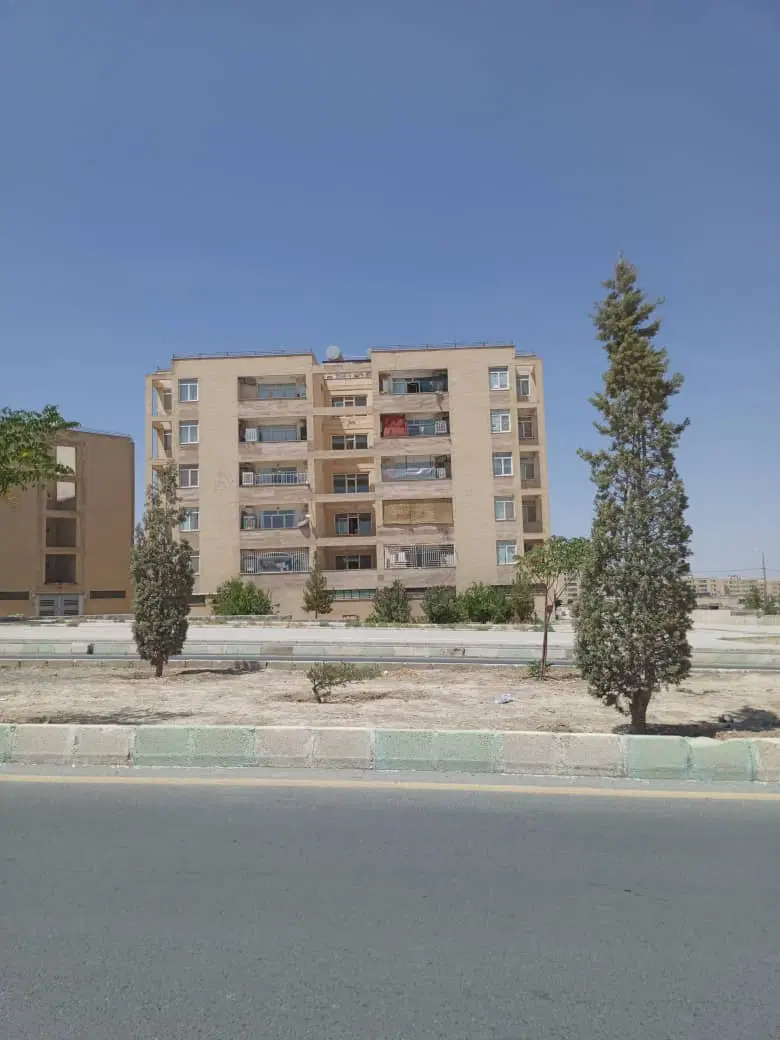 فروش آپارتمان طبقه اول