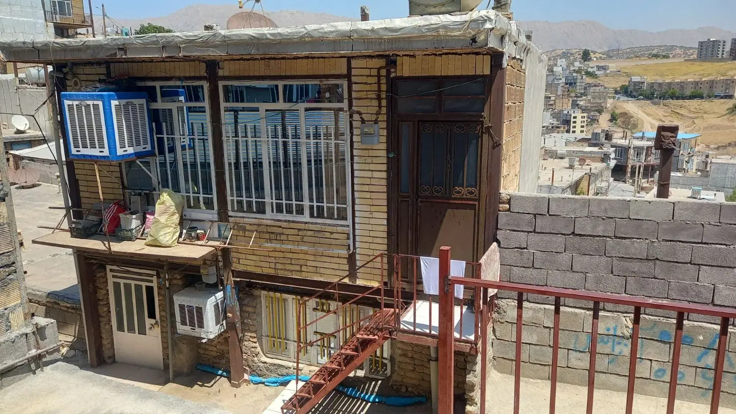 فروش واحد دو طبقه کاملا بهداشتی ۵۰ متر در جوانرود