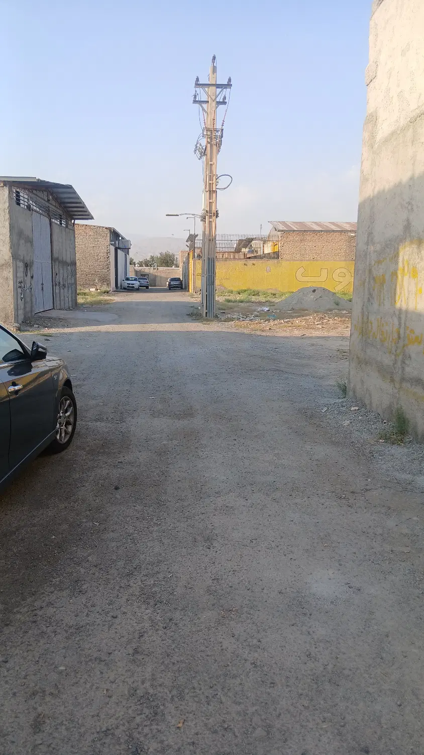 زمین ۲۴۰ متری در کوچه صنعتی