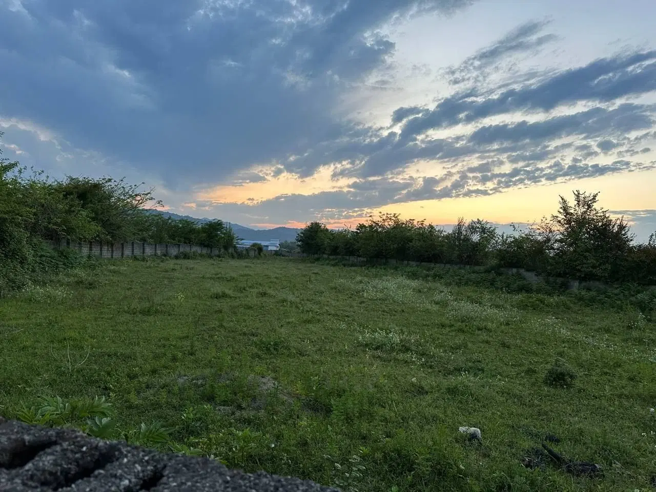 زمین 3445 متری با کاربری باغی و مسکونی