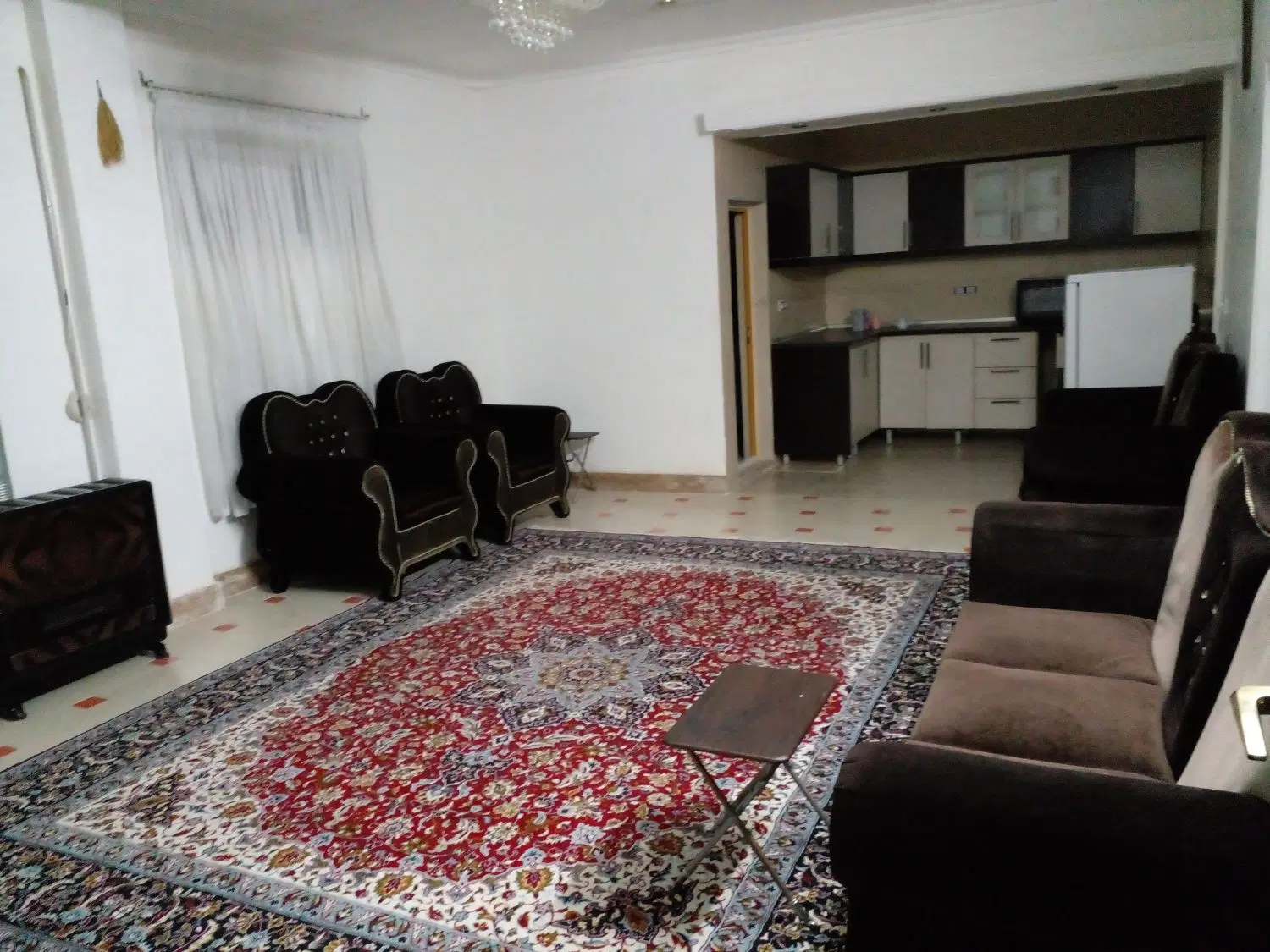 اجاره سوئیت و خانه ۸۰ متری داخل آمل باامکانات