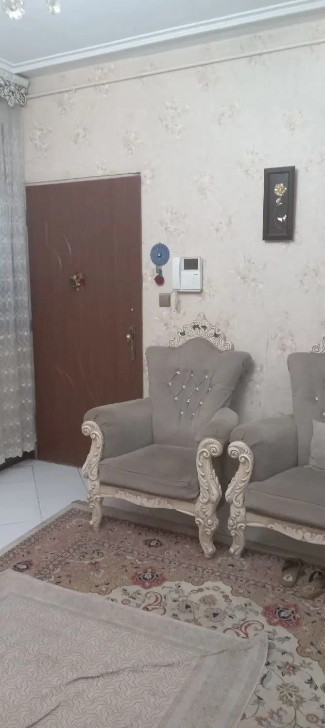 اجاره آپارتمان همکف ۴۲ متری
