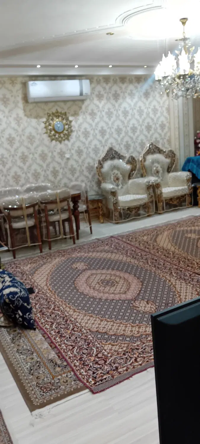 آپارتمان پشت دارایی ۹۳متر
