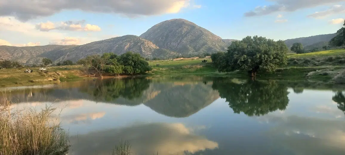 زمین. قلعه کهنه