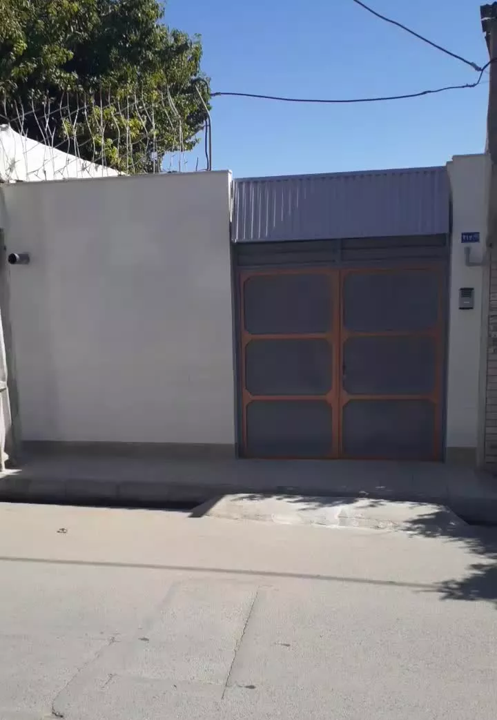خانه‌ویلایی‌ یک طبقه فروشی